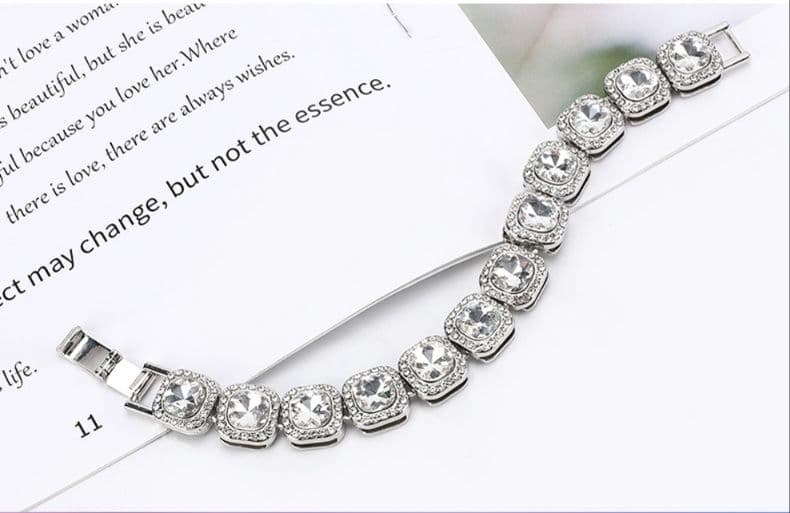 メンズアクセサリー ネックレス 煌めく正方形石連チェーン首飾り