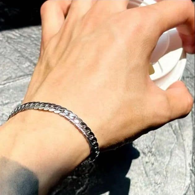 メンズアクセサリー ブレスレット 洗練鎖編みブレスレット