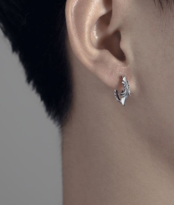メンズアクセサリー ピアス 百合の紋章フープピアス