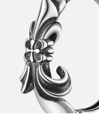 メンズアクセサリー ピアス 百合の紋章フープピアス