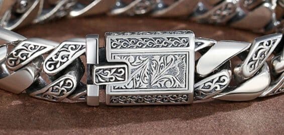 メンズアクセサリー ブレスレット 重厚感ある職人技ブレスレット