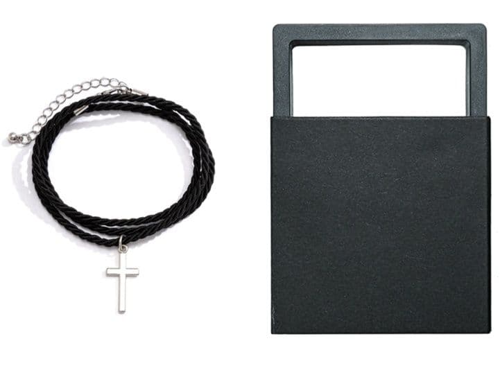 メンズアクセサリー ブレスレット ３連巻き十字架チャームブレスレット