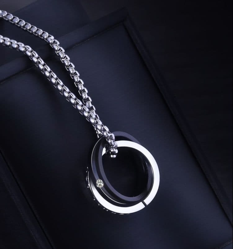 メンズアクセサリー ネックレス 絆を結ぶ二連リングネックレス