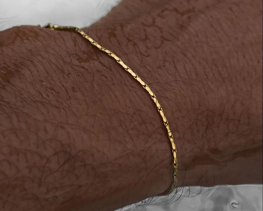 メンズアクセサリー ブレスレット 細身の洗練スネークチェーンブレスレット