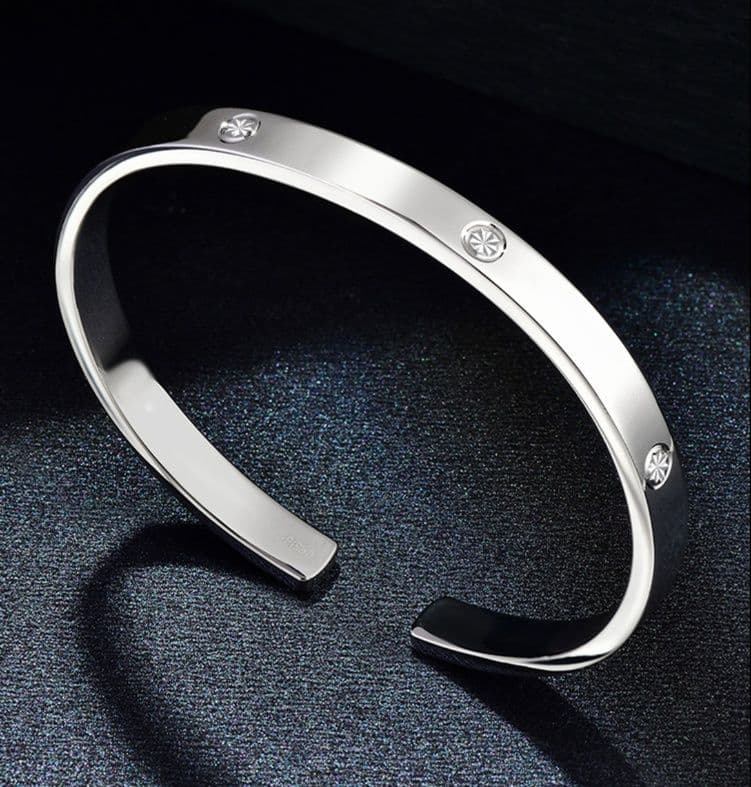 メンズアクセサリー バングル 雪結晶模様 洗練バングル
