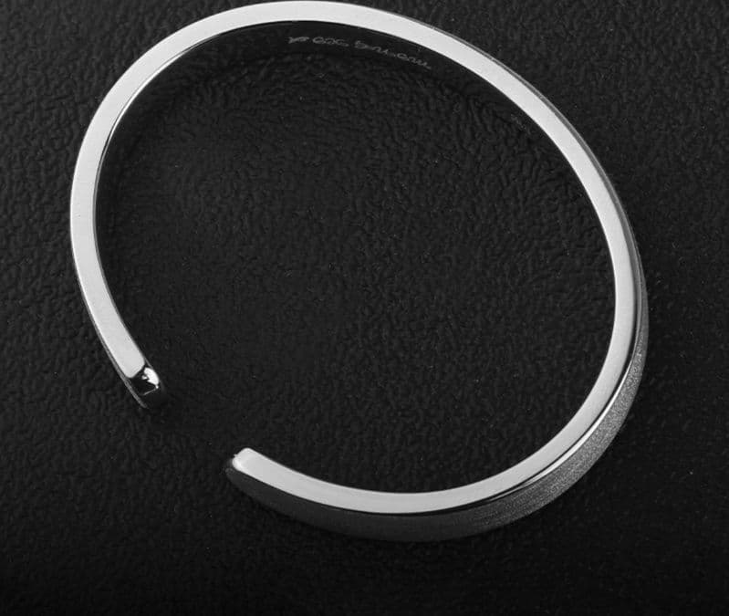 メンズアクセサリー バングル 洗練の極みシンプルバングル