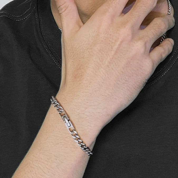 メンズアクセサリー 洗練された喜びの鎖