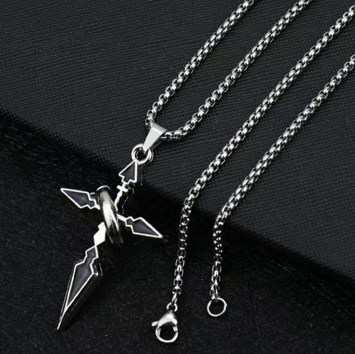 メンズアクセサリー 神秘の剣十字ネックレス