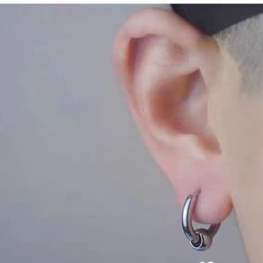 メンズアクセサリー ツイストデザインフープピアス