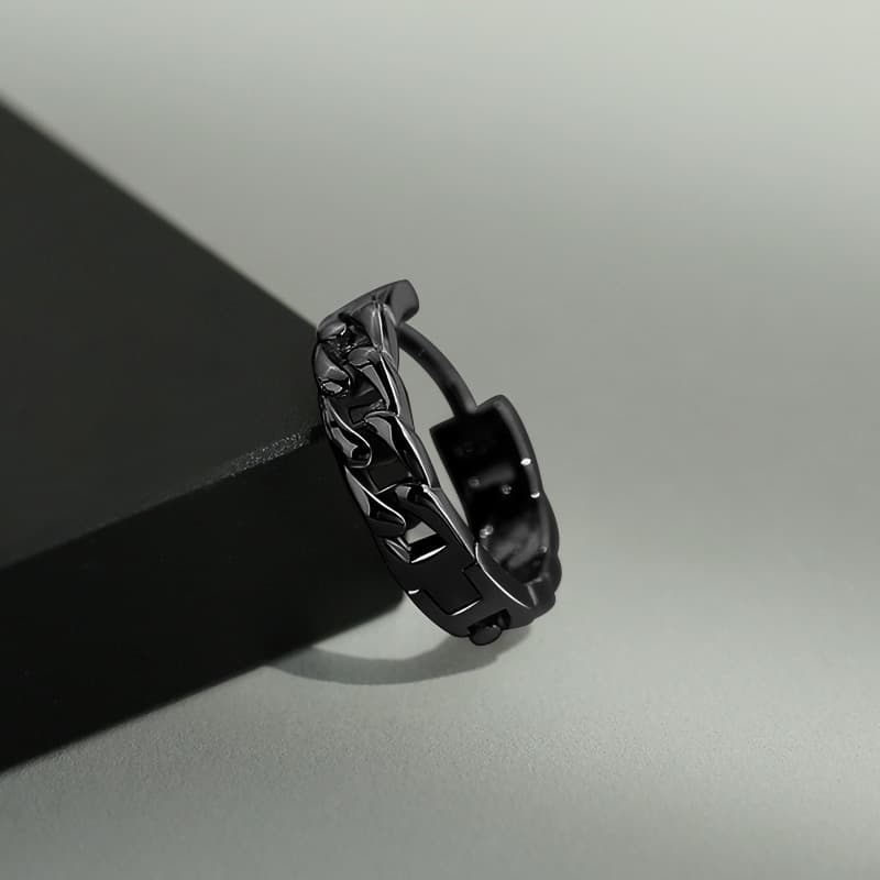 メンズアクセサリー ピアス 鎖模様のフープピアス