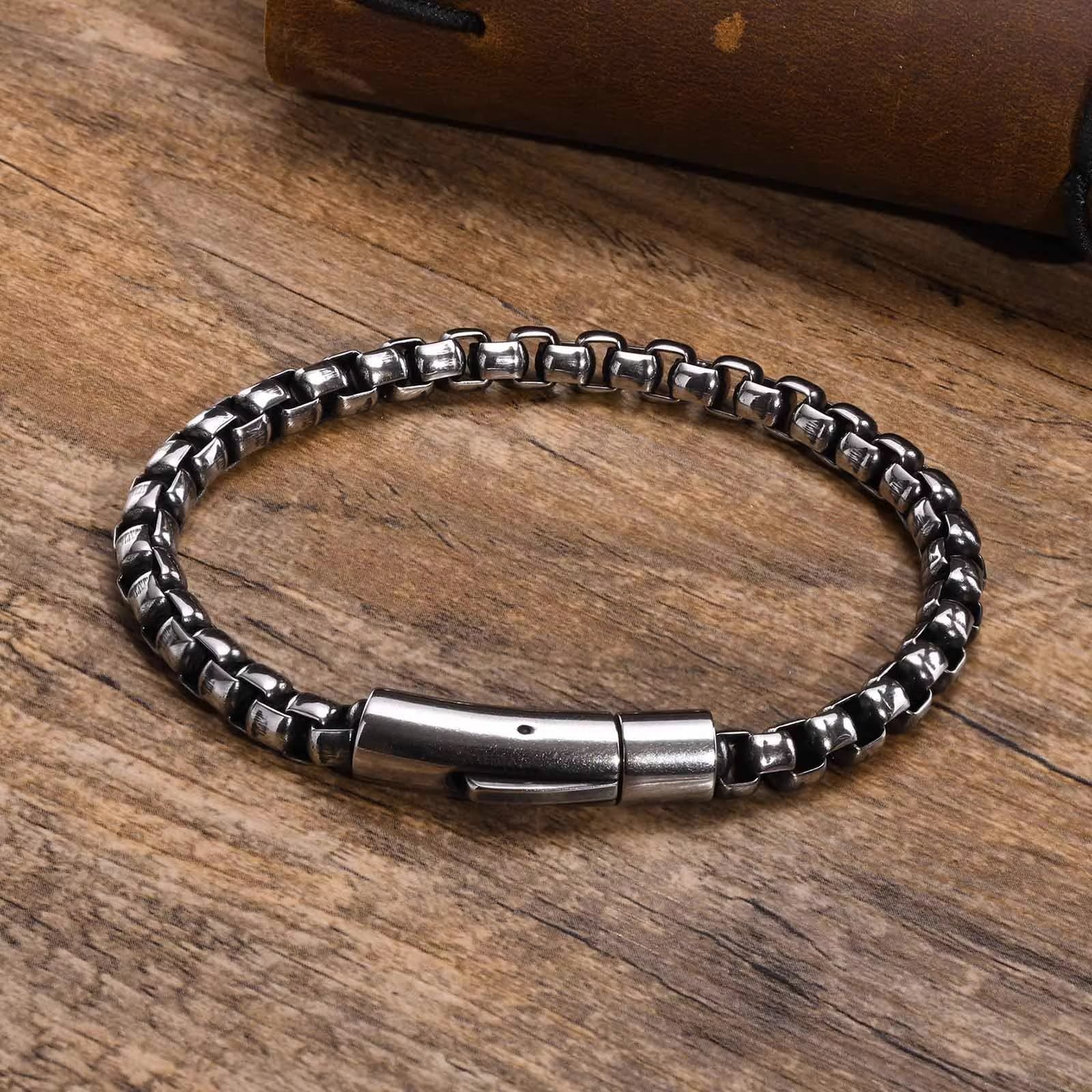 メンズアクセサリー 鎖編み輝きブレスレット