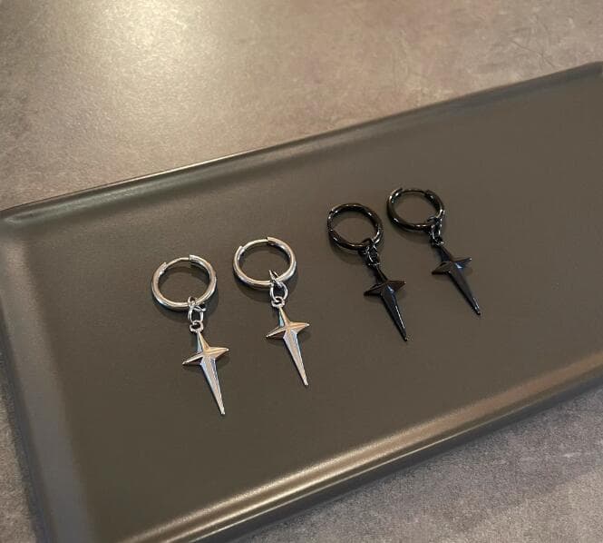 メンズアクセサリー 星型チャーム付きメンズピアス クールなフープタイプ
