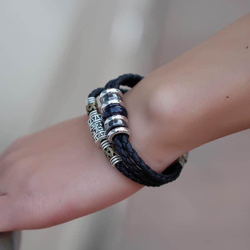 メンズアクセサリー ブレスレット 編み込み革紐のブレスレット