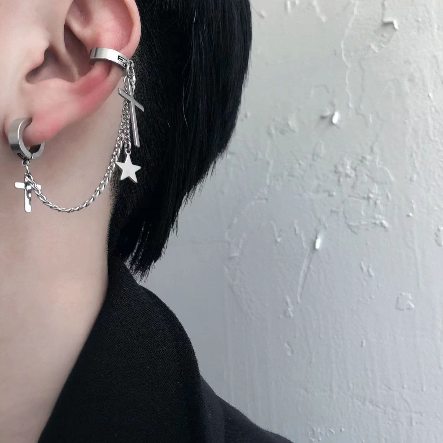 メンズアクセサリー イヤーカフ 十字架と星のチェーン