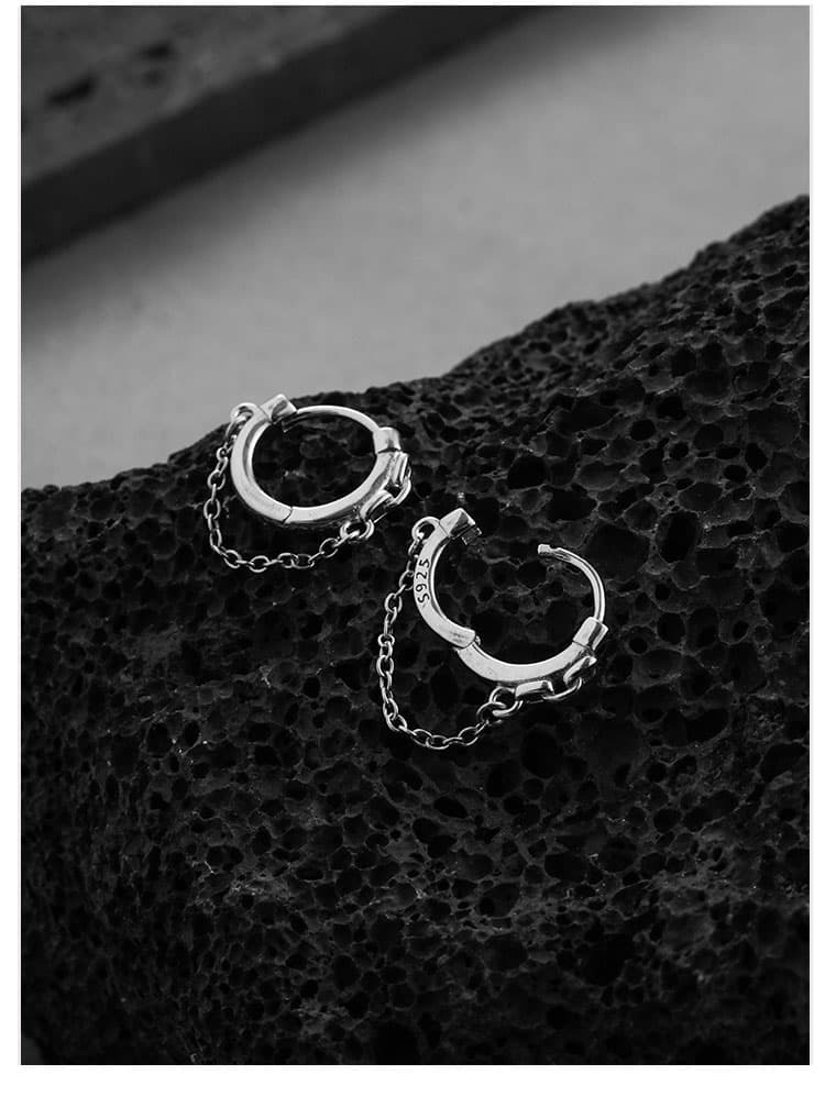 メンズアクセサリー 鎖付き輪環ピアス