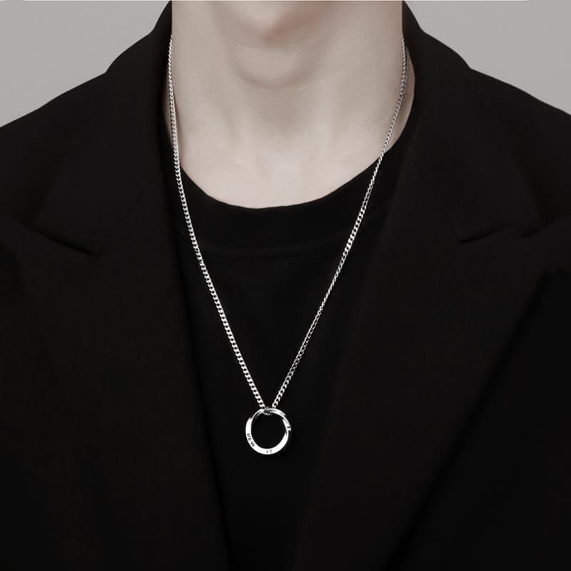 メンズアクセサリー ネックレス 永遠の輪 リングペンダント