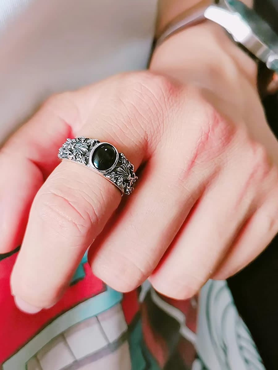 メンズアクセサリー 指輪 花蔓の紋章石飾りリング