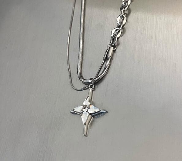 メンズアクセサリー 星型十字架チャーム付きレイヤードネックレス