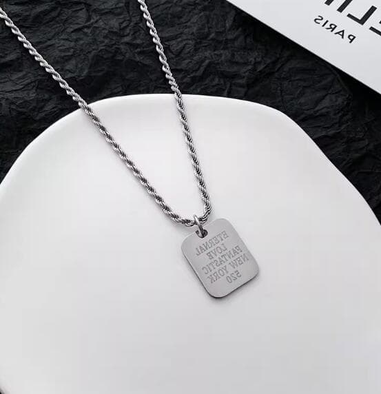 メンズアクセサリー 男性用シルバーチェーンネックレス文字刻印プレート付き
