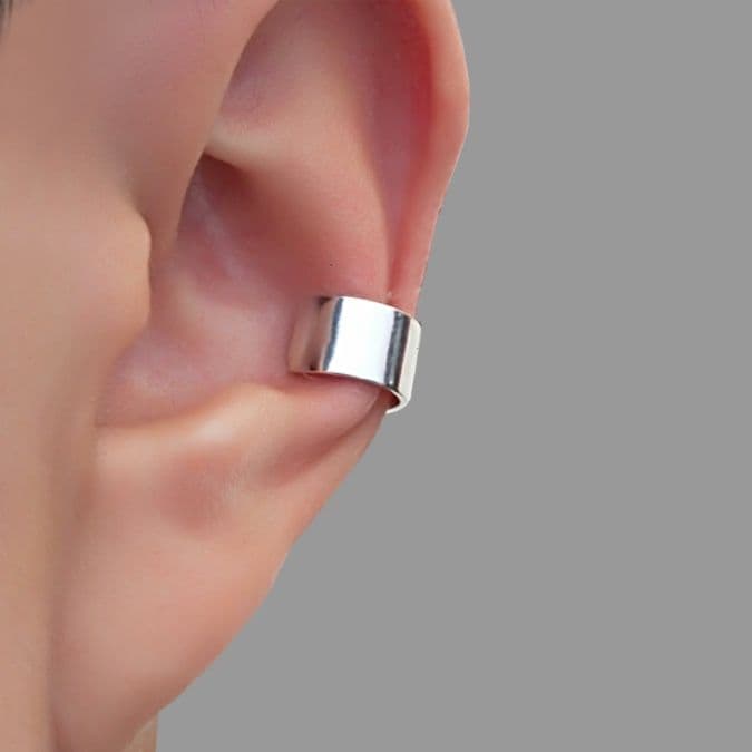 メンズアクセサリー イヤーカフ 鏡面仕上げ洗練イヤーカフ