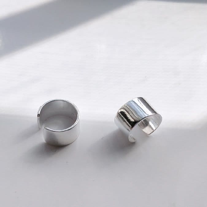 メンズアクセサリー イヤーカフ 鏡面仕上げ洗練イヤーカフ
