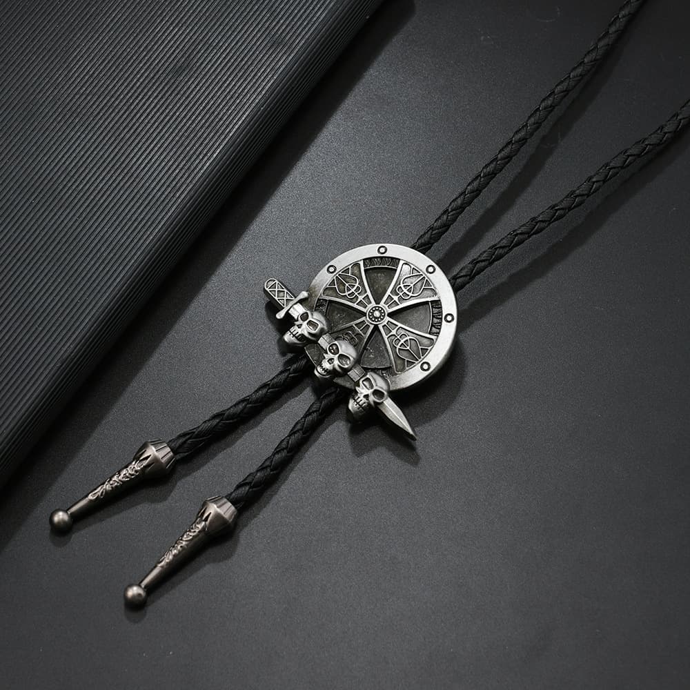 メンズアクセサリー 戦士の魂 ドクロと剣のループタイ