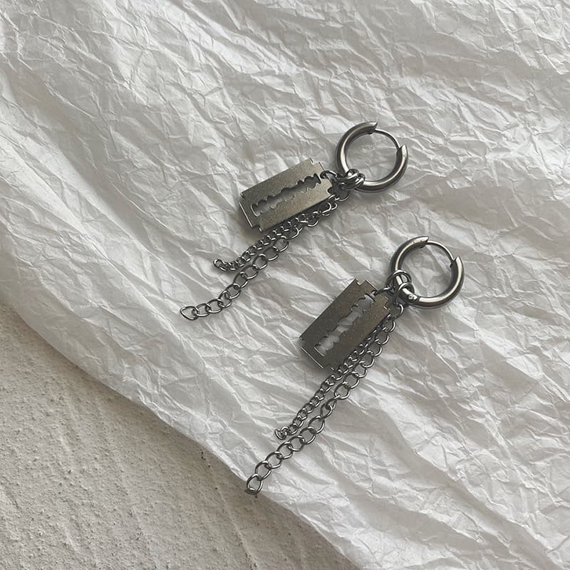 メンズアクセサリー カミソリブレード チェーンピアス